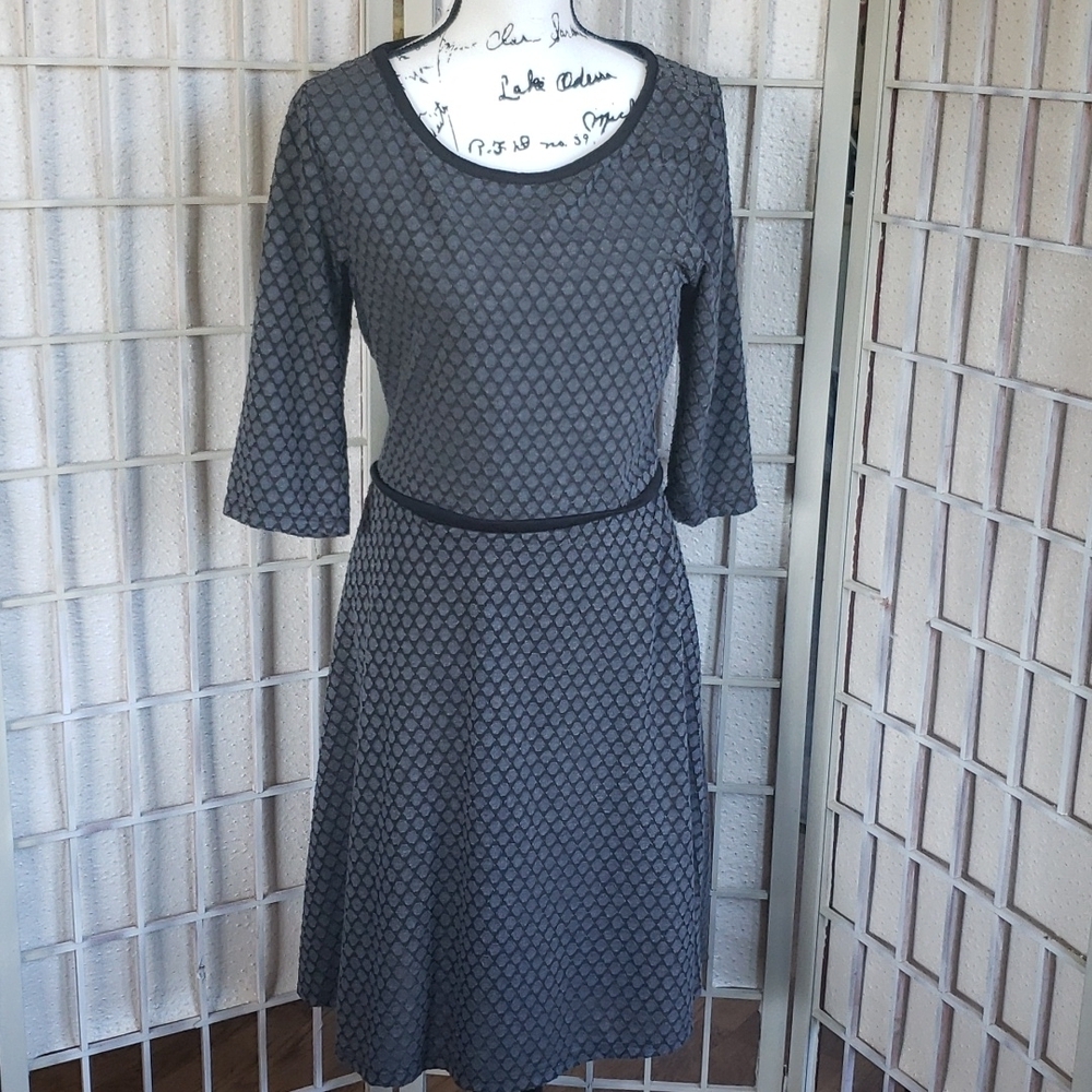 Max Studio low waist 3/4 sleeves knee length gray dress L